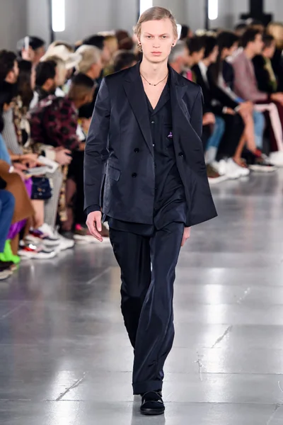 Look 36